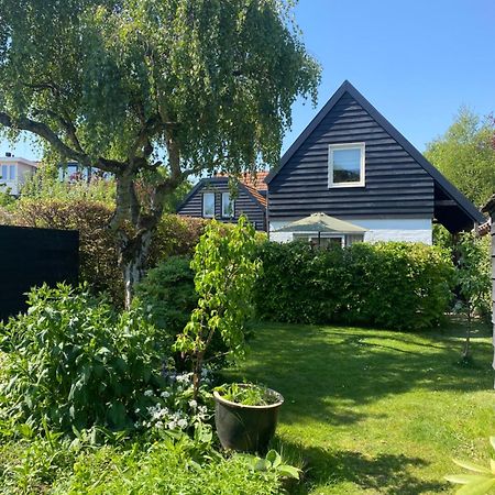 Вілла Tiny House De Oude Berg Берген Екстер'єр фото